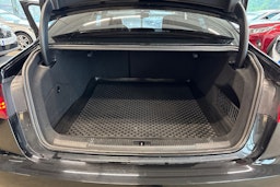 musta Audi A6 2016 kuva 19.