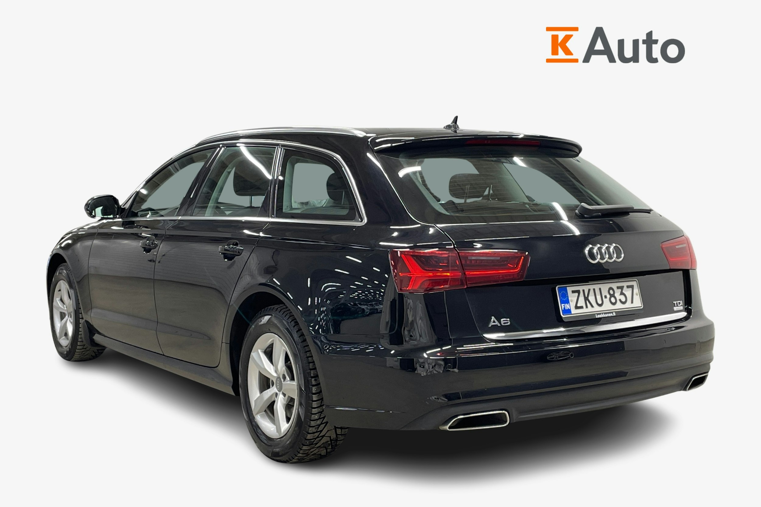 musta Audi A6 2016 kuva 2.