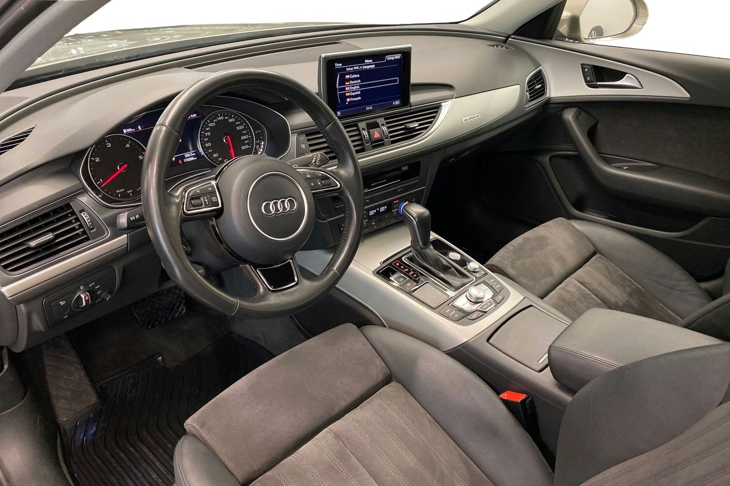 ruskea (beige) Audi A6 2017 kuva 7.