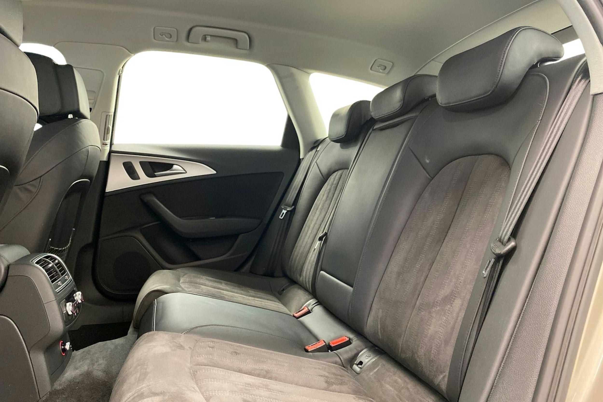 ruskea (beige) Audi A6 2017 kuva 10.