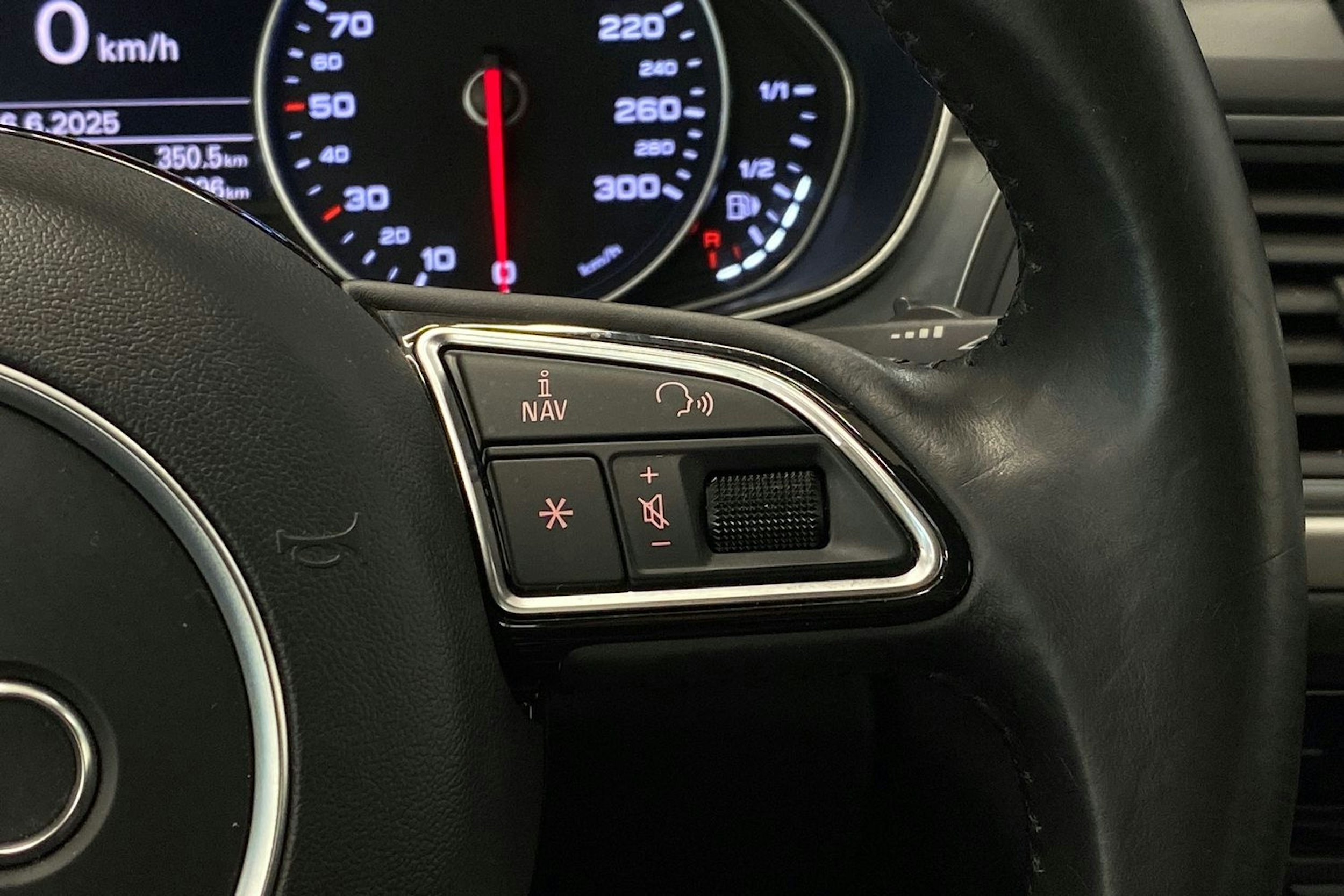 ruskea (beige) Audi A6 2017 kuva 19.