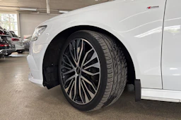 valkoinen Audi A6 2017 kuva 13.