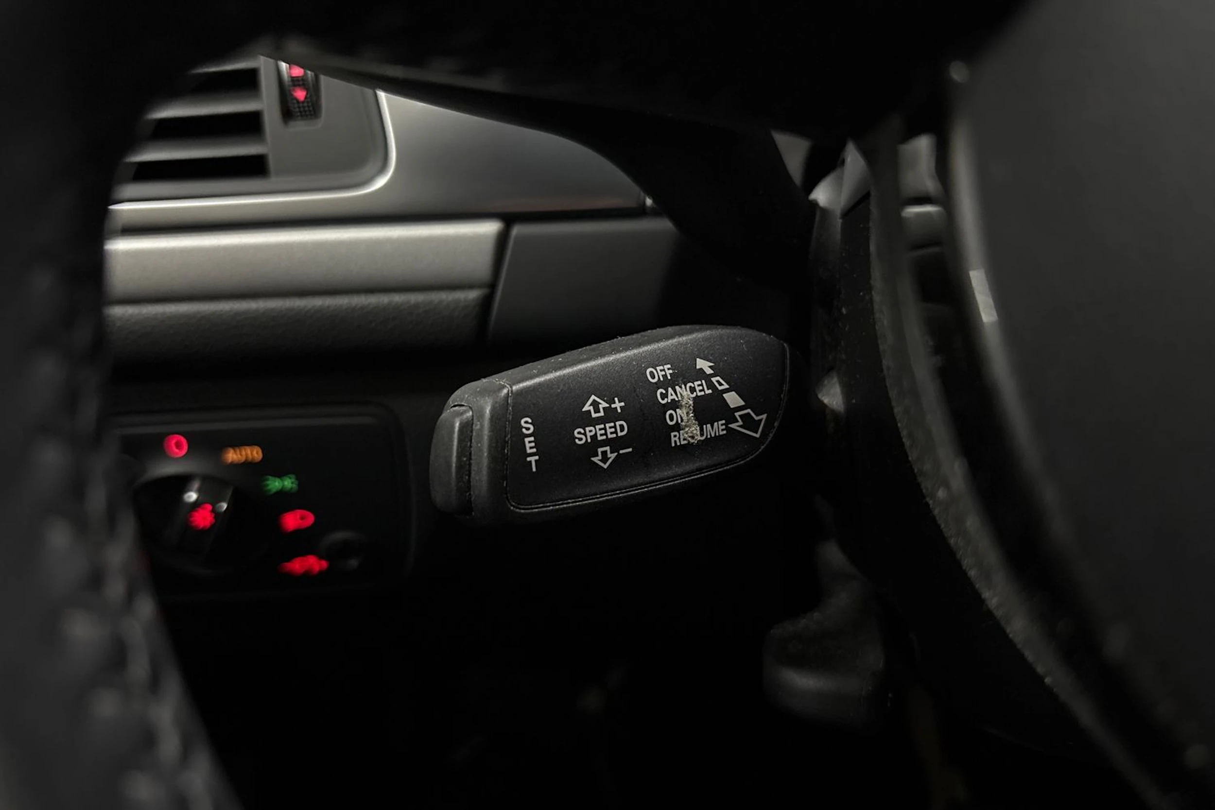 valkoinen Audi A6 2017 kuva 28.