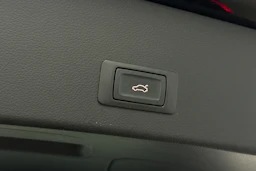 musta Audi A6 2017 kuva 15.