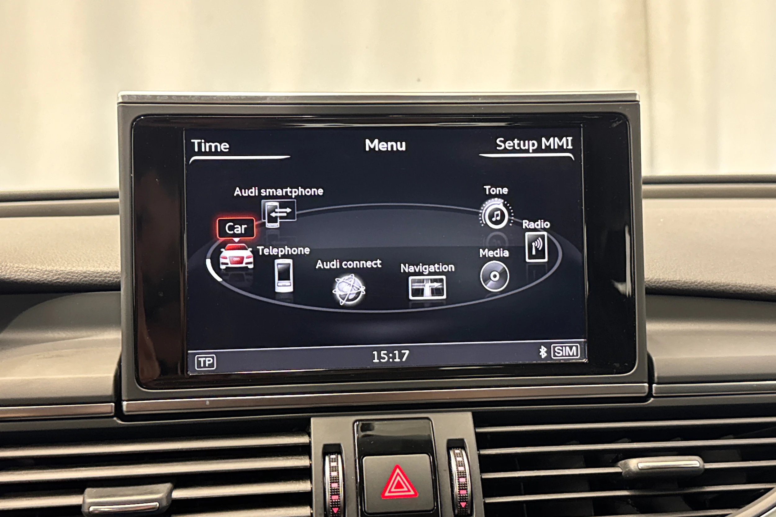 musta Audi A6 2017 kuva 23.