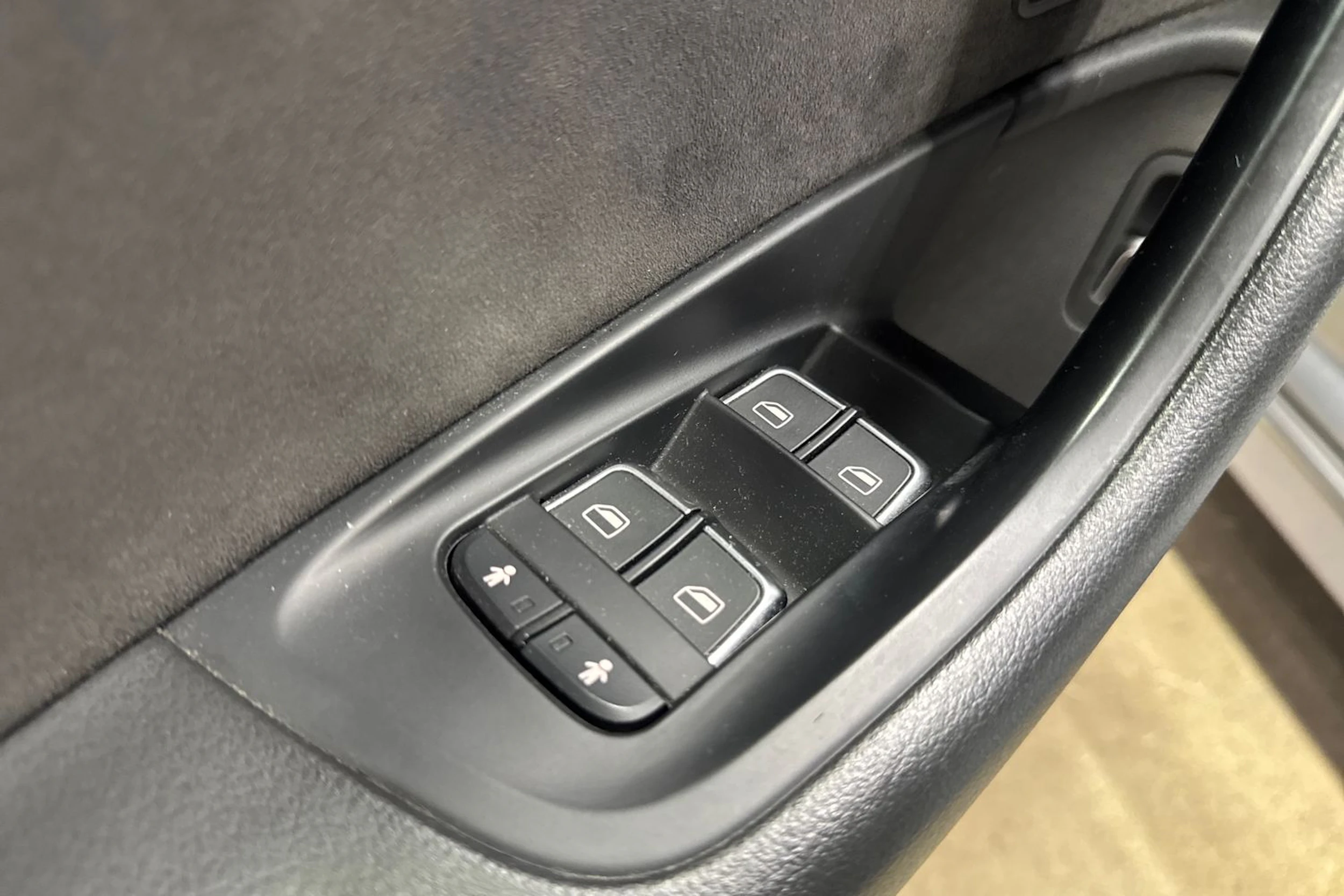 harmaa Audi A6 2017 kuva 11.