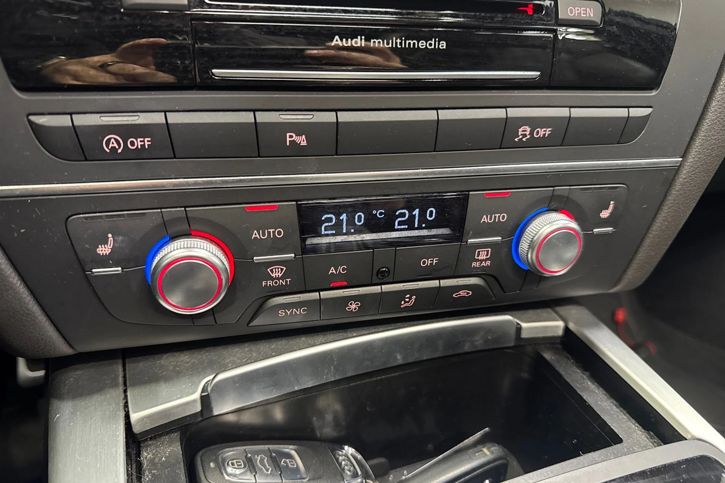 harmaa Audi A6 2017 kuva 17.