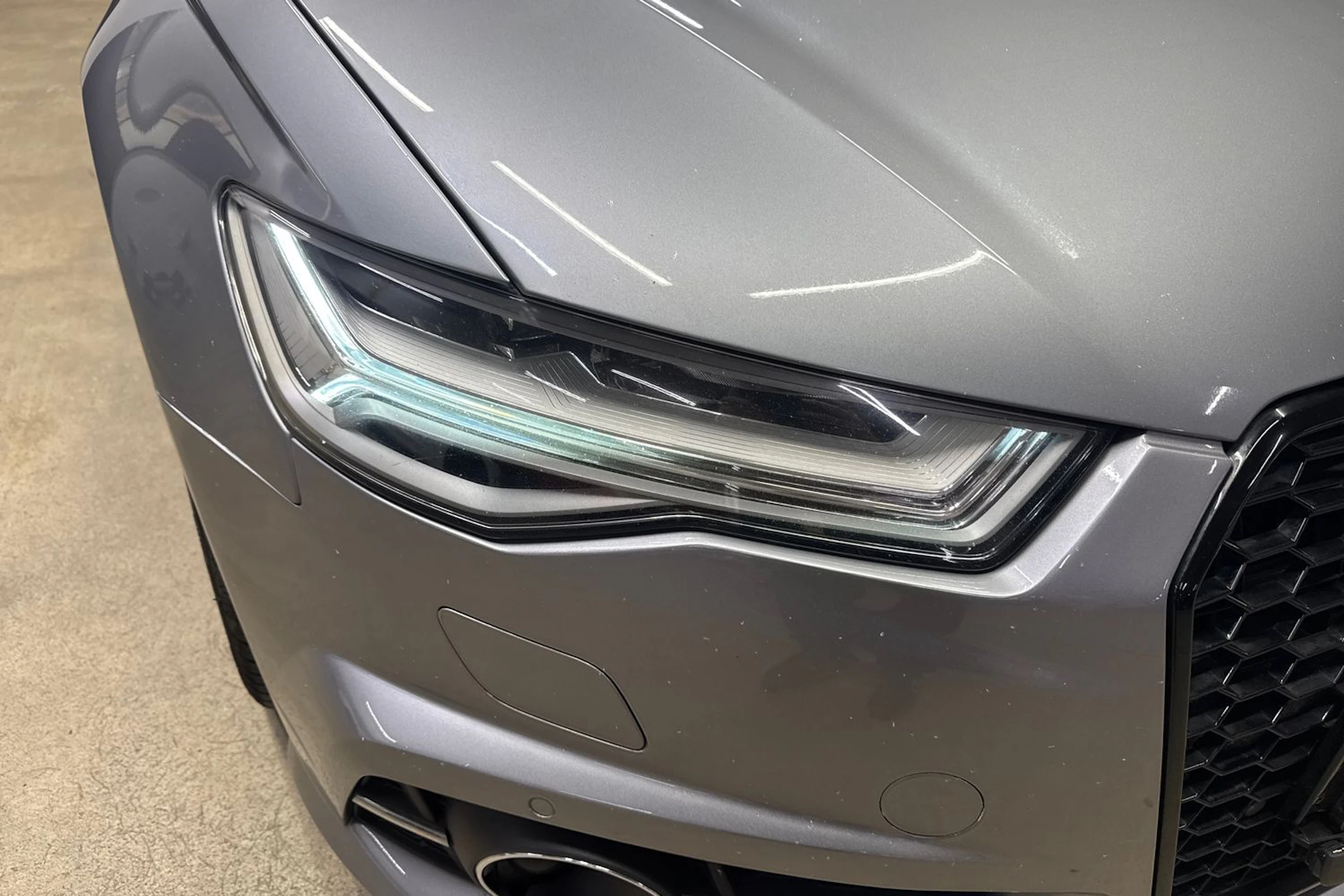 harmaa Audi A6 2017 kuva 33.