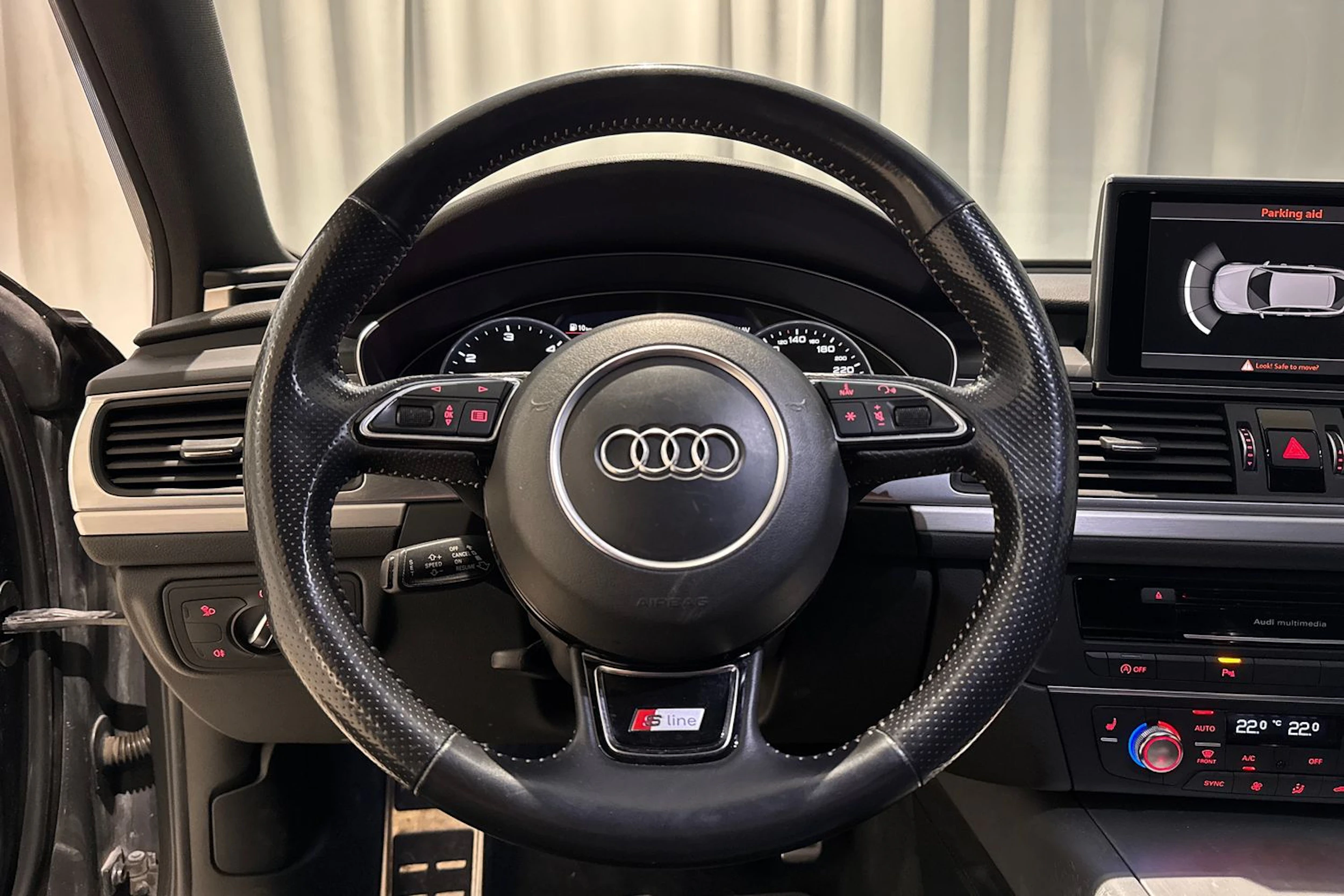 harmaa Audi A6 2017 kuva 50.