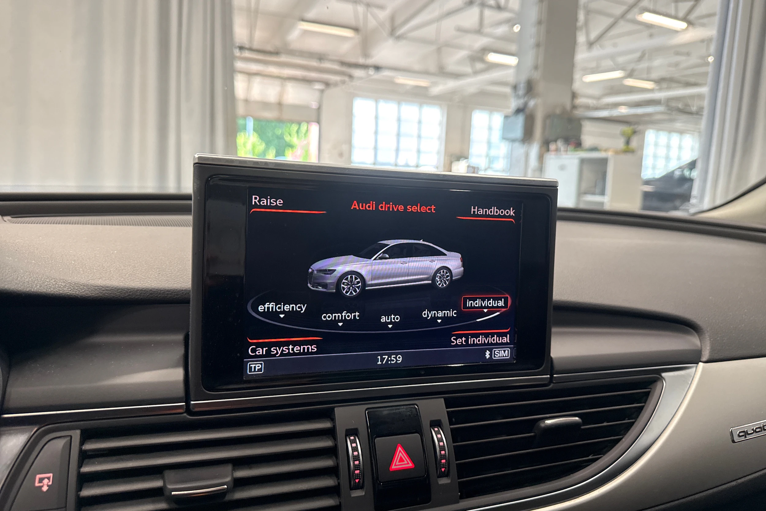 hopea Audi A6 2017 kuva 18.