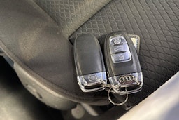 valkoinen Audi A6 2017 kuva 27.