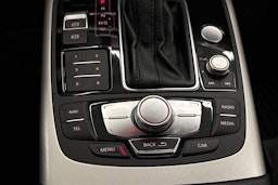 valkoinen Audi A6 2017 kuva 21.