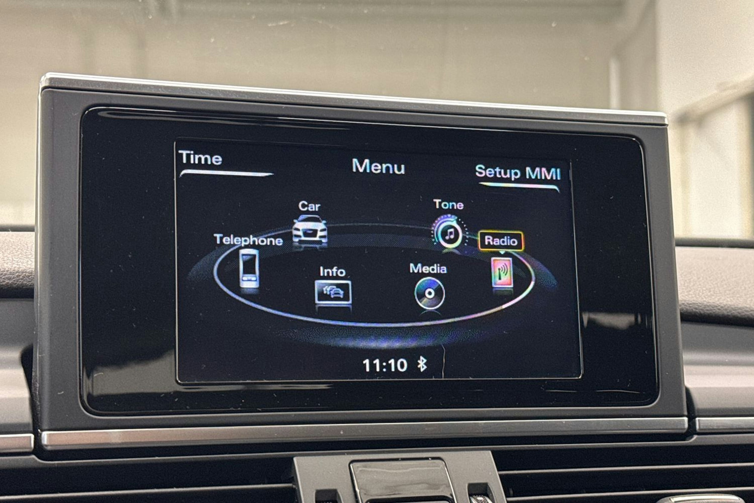 valkoinen Audi A6 2017 kuva 23.