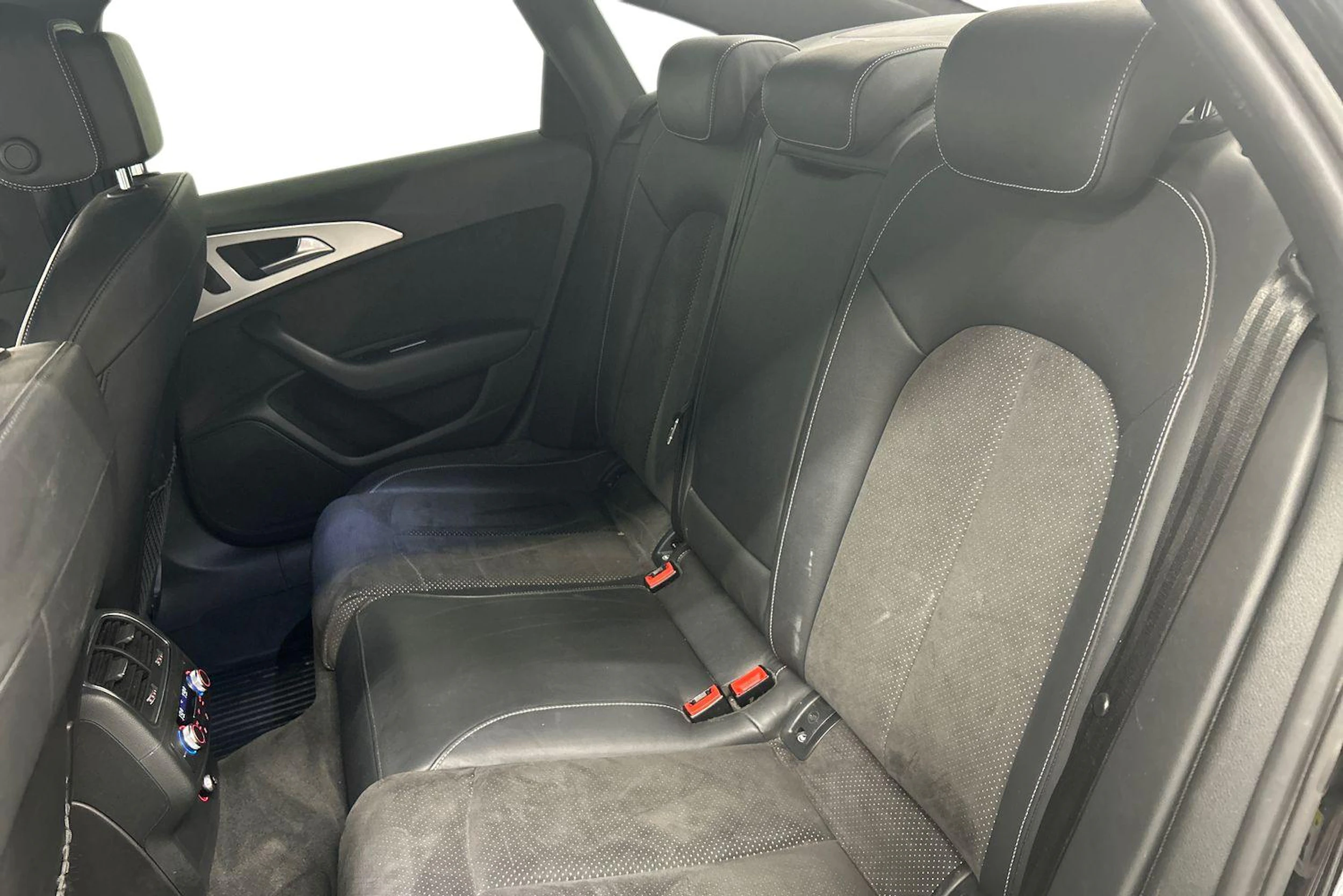 musta Audi A6 2017 kuva 8.