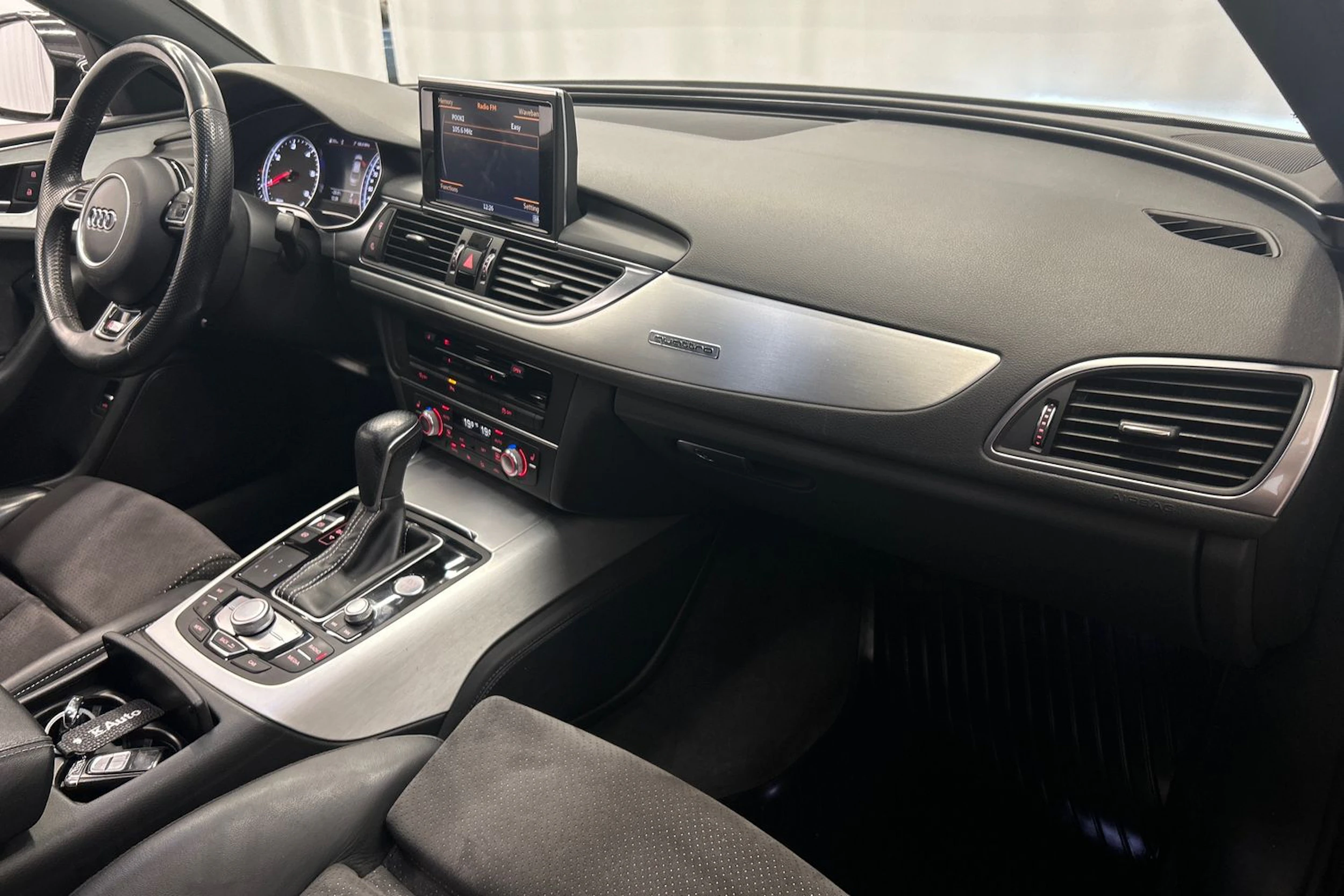 musta Audi A6 2017 kuva 12.