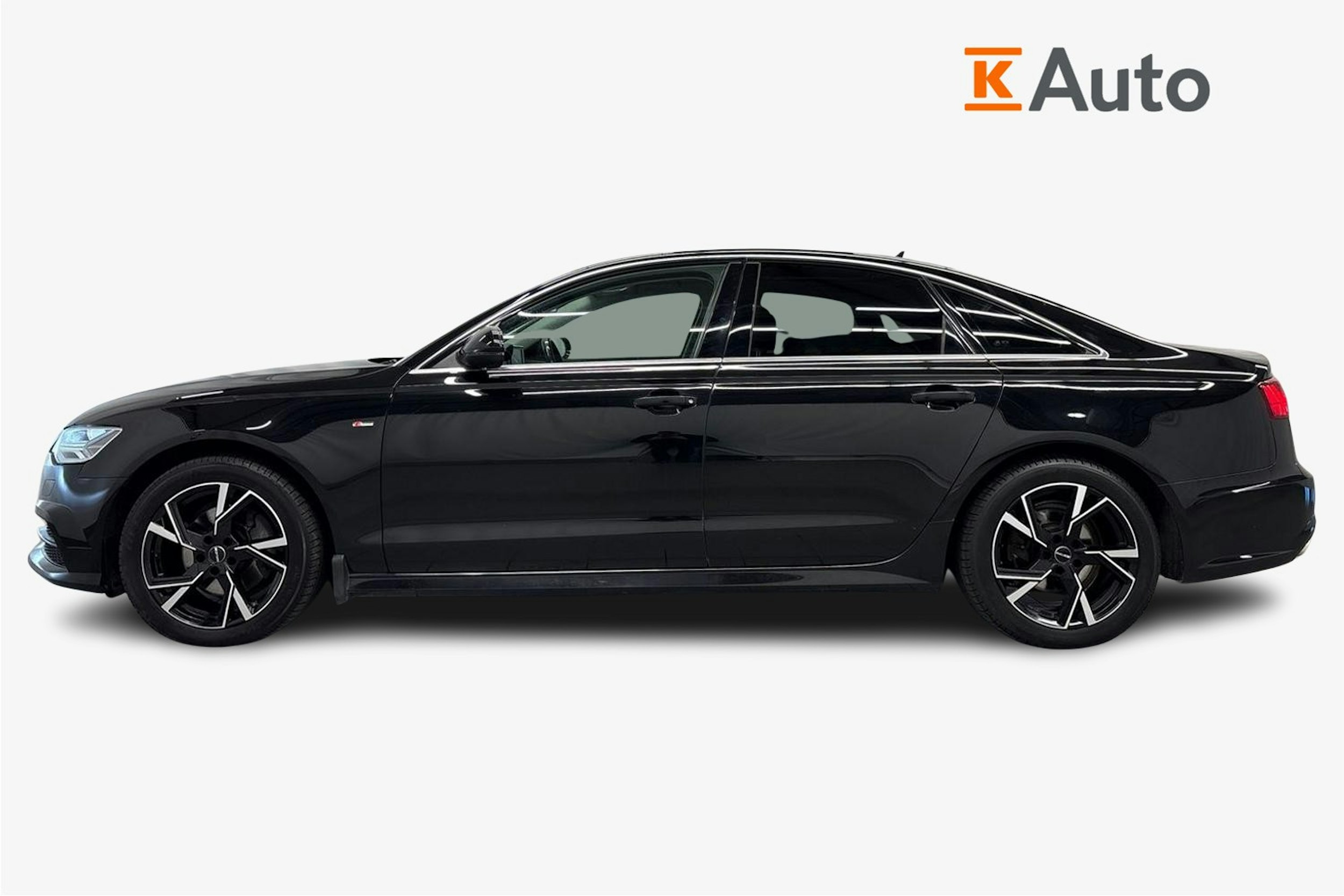 musta Audi A6 2017 kuva 6.