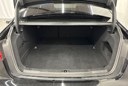 musta Audi A6 2017 kuva 16.