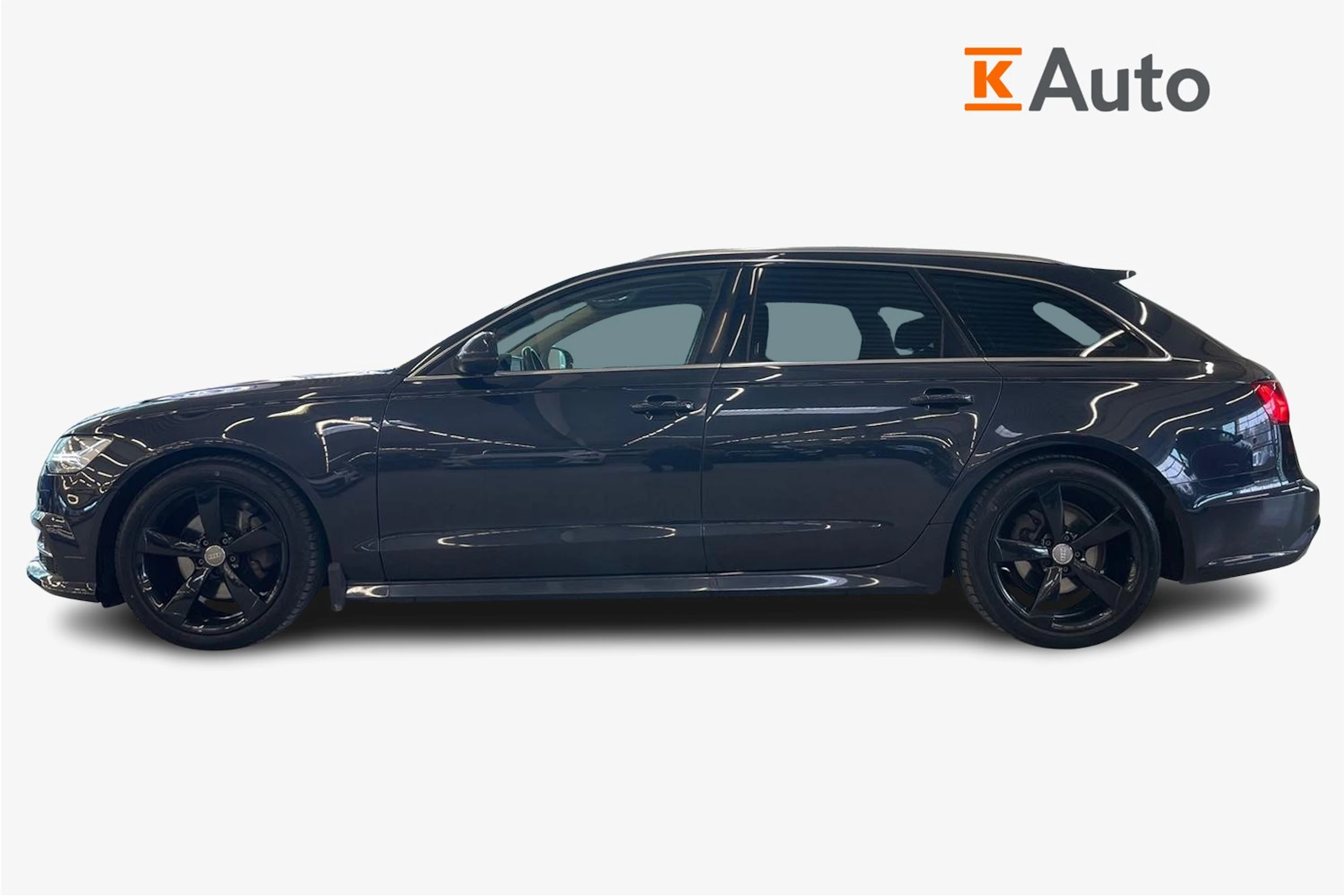 Sininen Audi A6 2017 kuva 7.