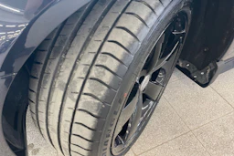 Sininen Audi A6 2017 kuva 16.