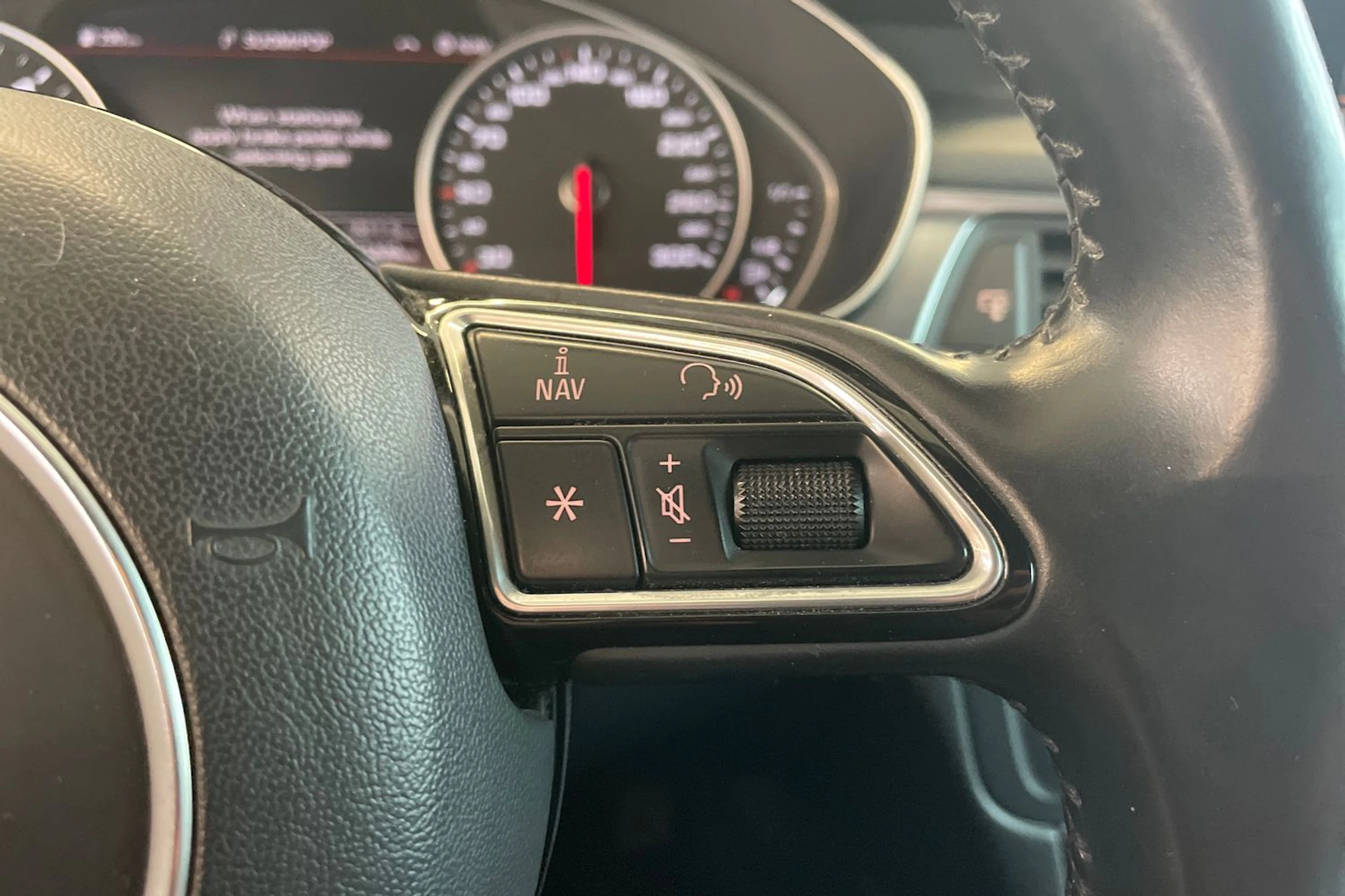 Sininen Audi A6 2017 kuva 20.