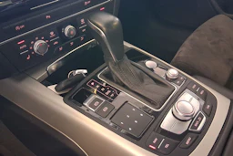 harmaa Audi A6 2018 kuva 17.