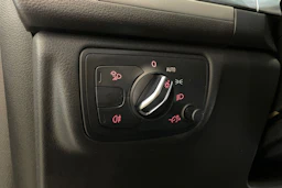 ruskea (beige) Audi A6 2018 kuva 30.