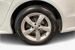 Valkoinen Audi A6 2018 kuva 11.