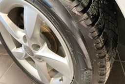 Valkoinen Audi A6 2018 kuva 13.