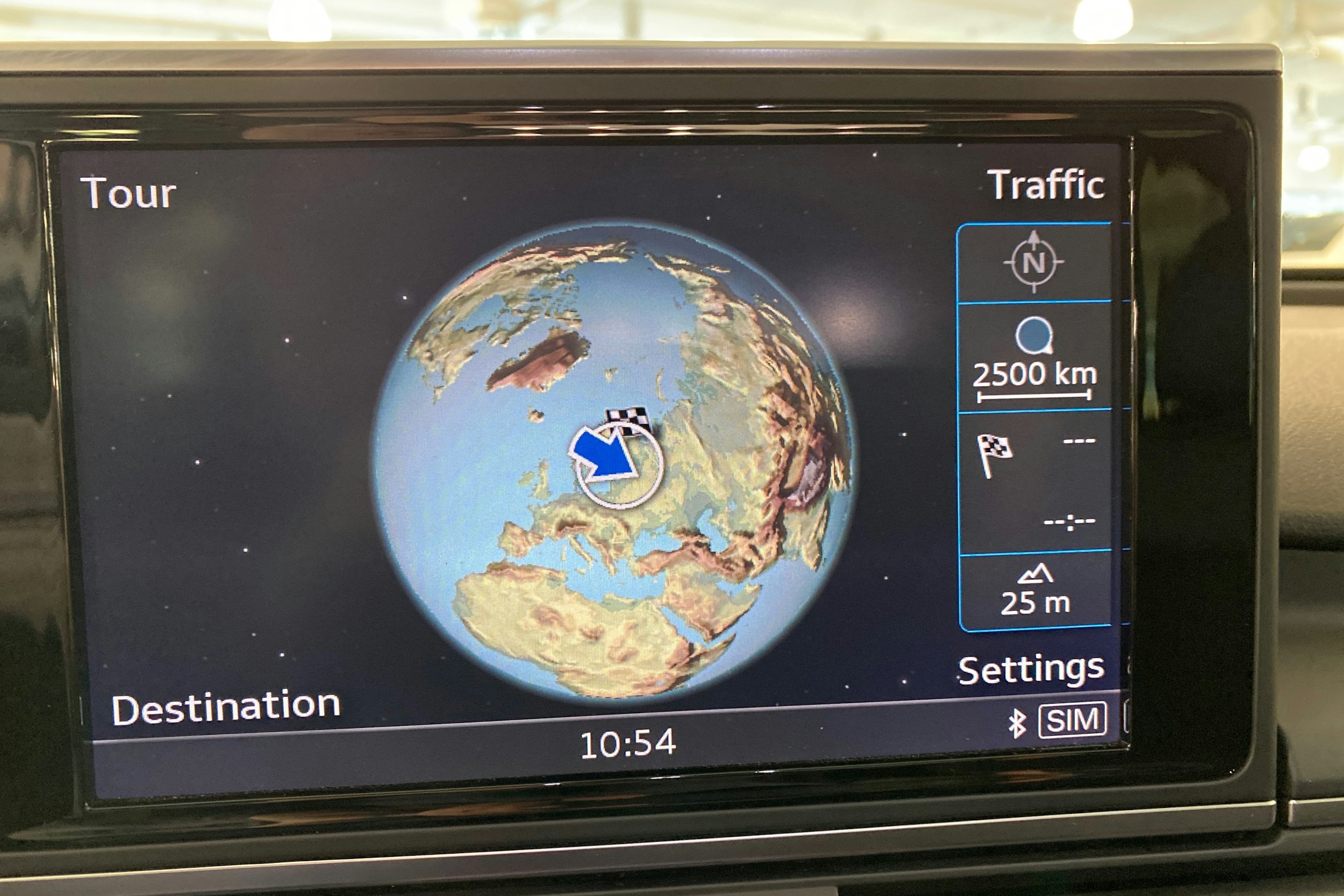 Valkoinen Audi A6 2018 kuva 22.