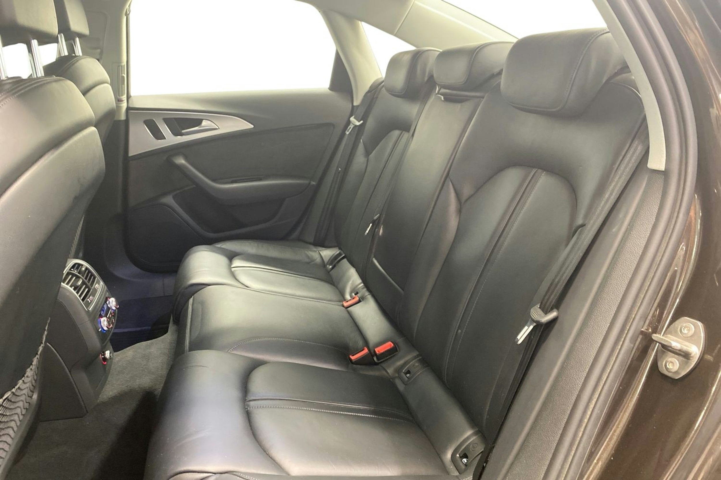 ruskea (beige) Audi A6 2017 kuva 10.