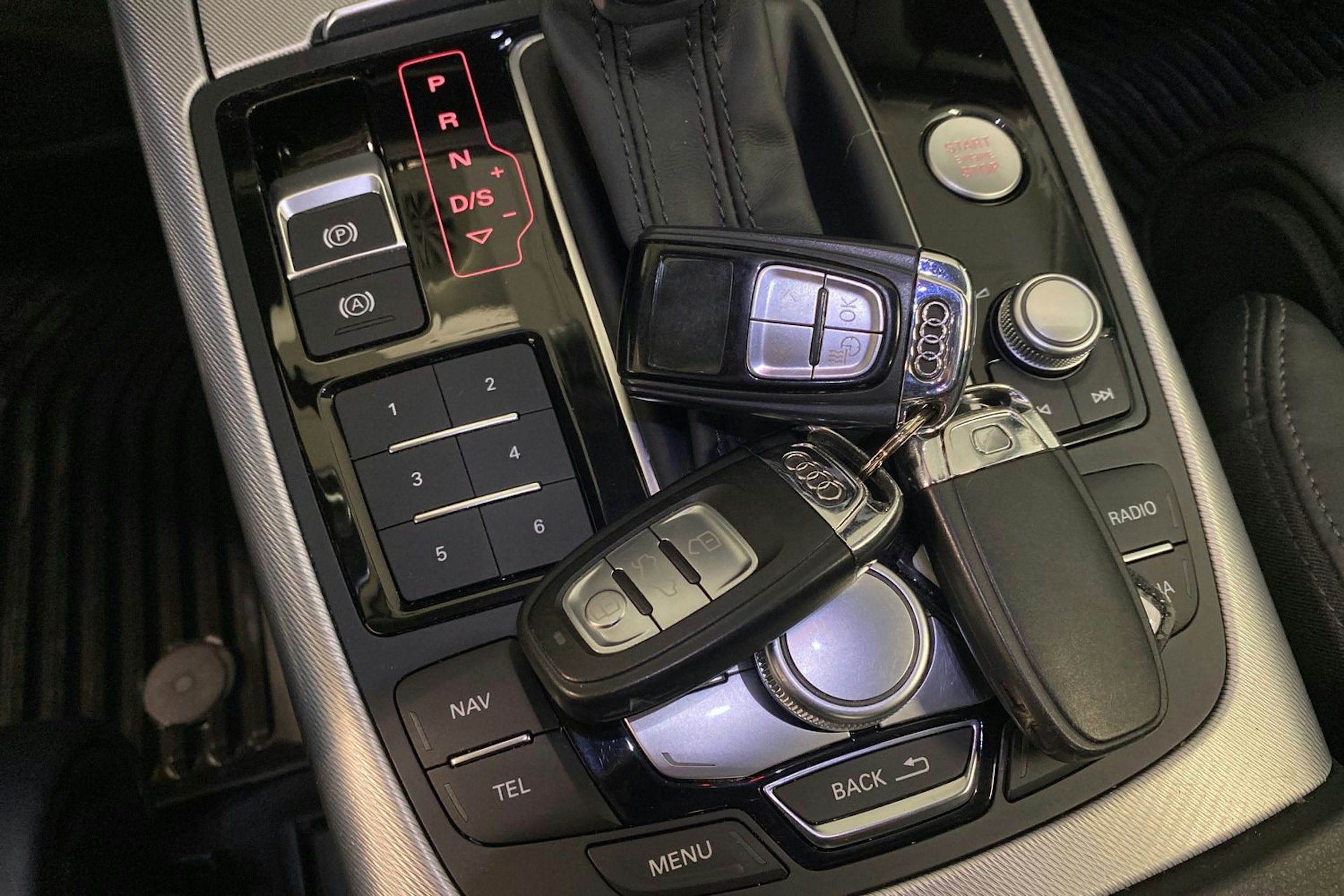 ruskea (beige) Audi A6 2017 kuva 21.