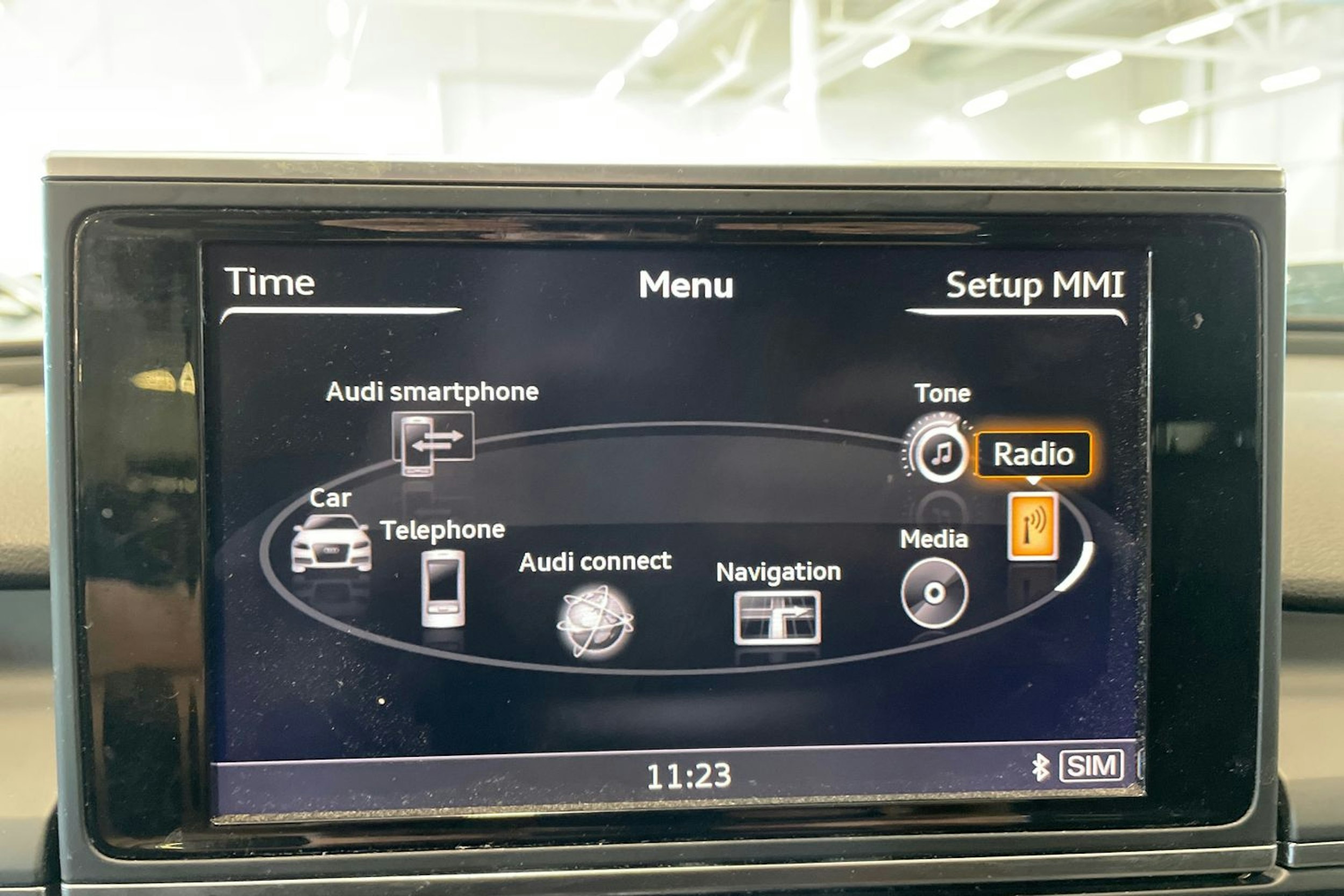 musta Audi A6 2017 kuva 23.