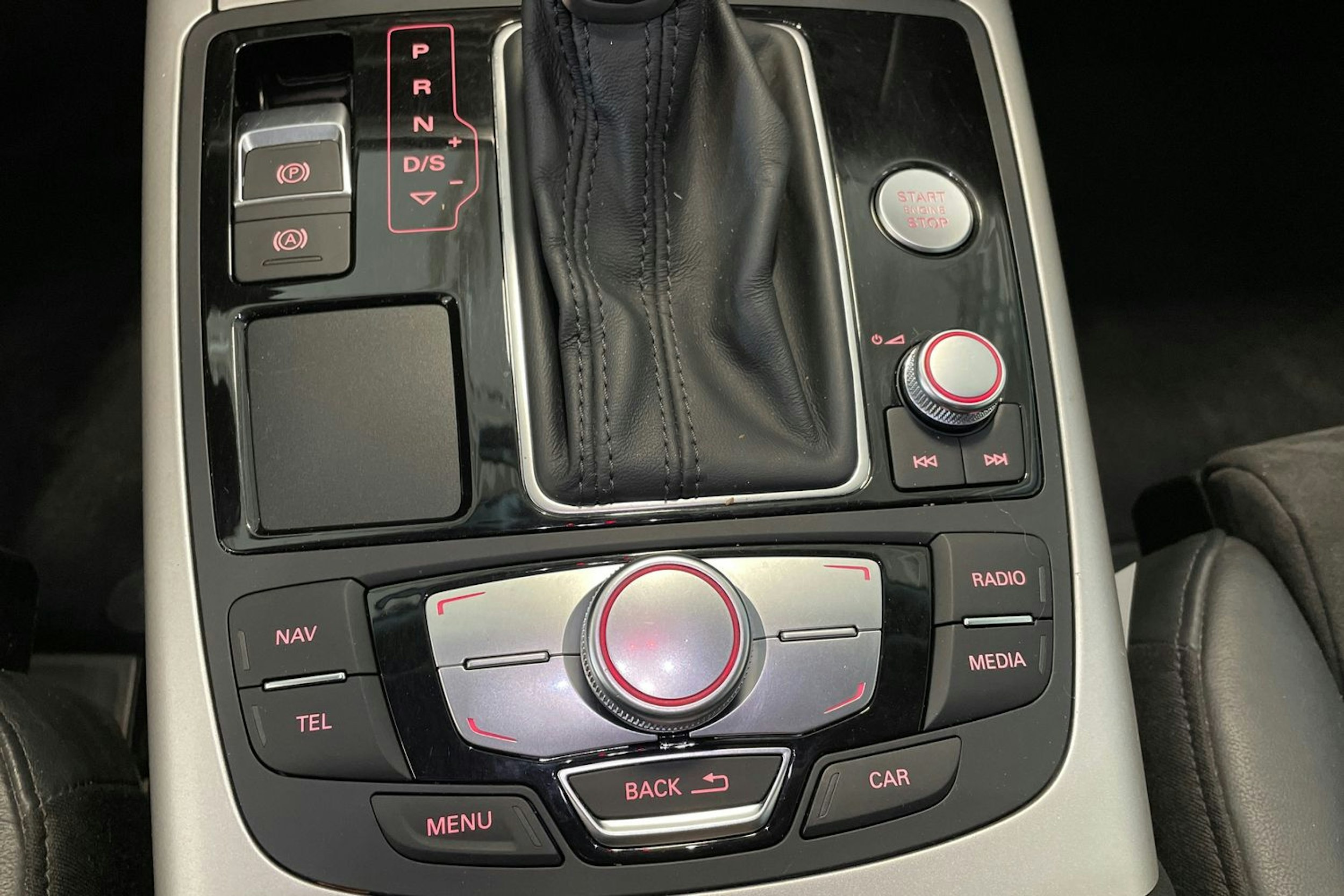 musta Audi A6 2017 kuva 31.