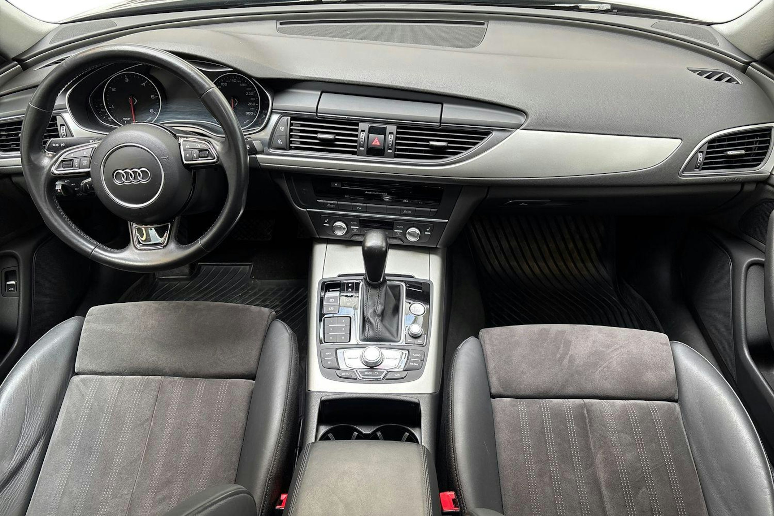ruskea (beige) Audi A6 2017 kuva 7.