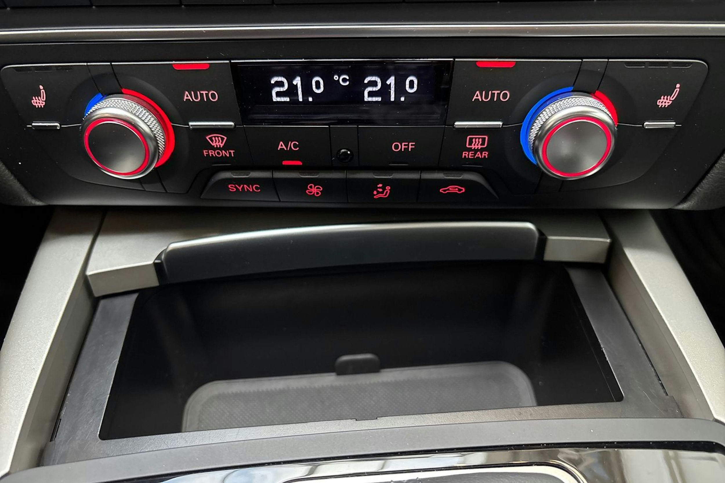 ruskea (beige) Audi A6 2017 kuva 21.