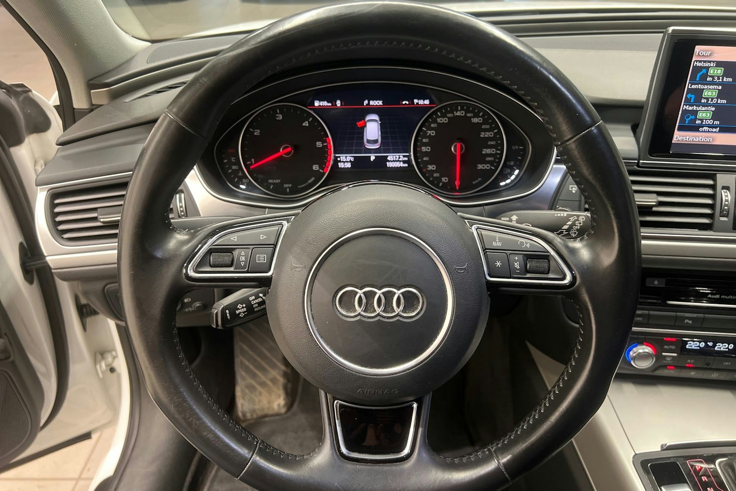 Valkoinen Audi A6 2017 kuva 13.