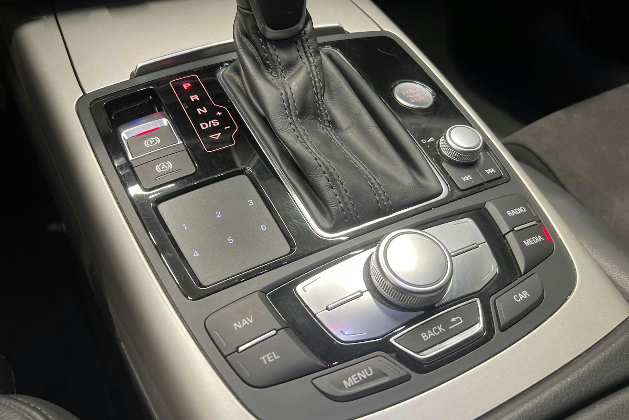 Valkoinen Audi A6 2017 kuva 18.