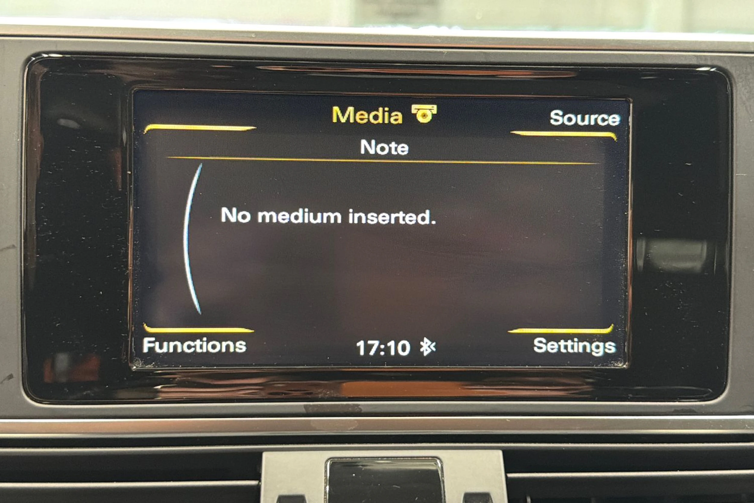 Musta Audi A6 2017 kuva 16.
