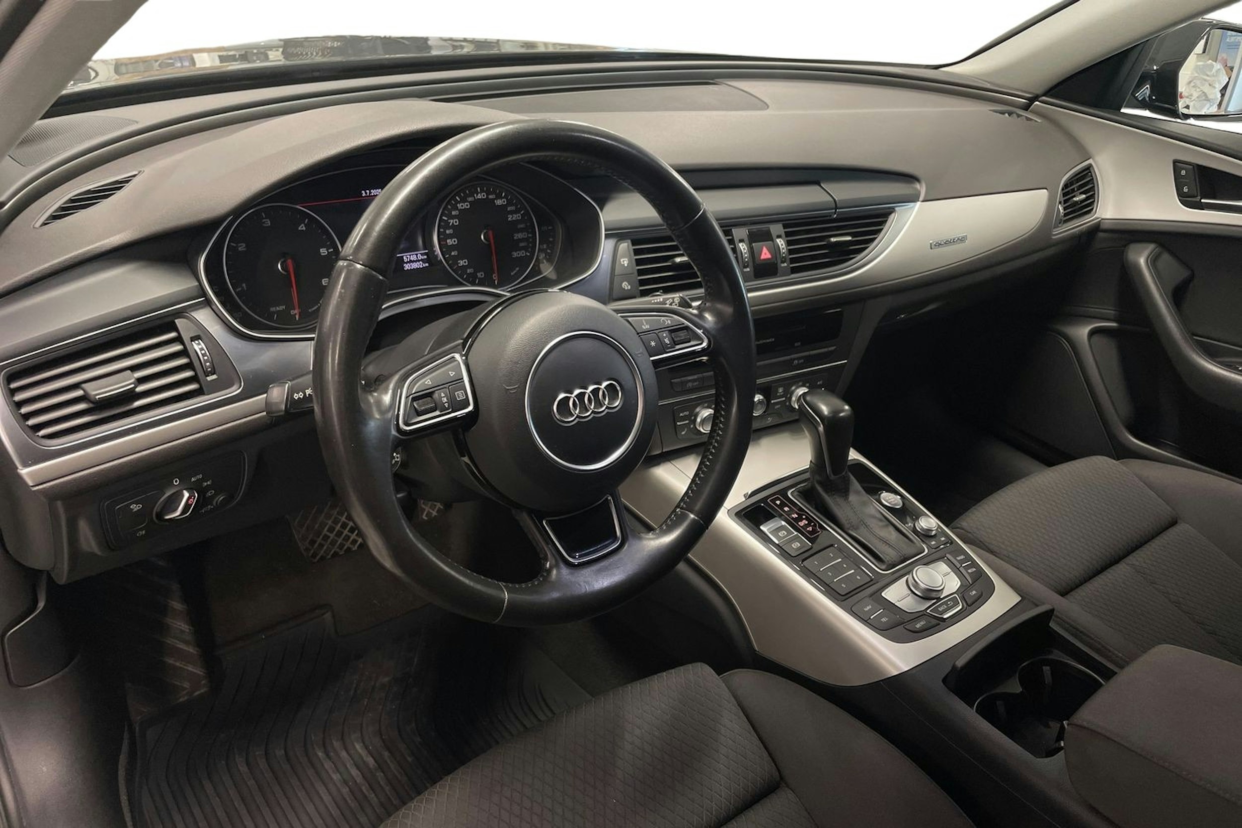 musta Audi A6 2017 kuva 7.