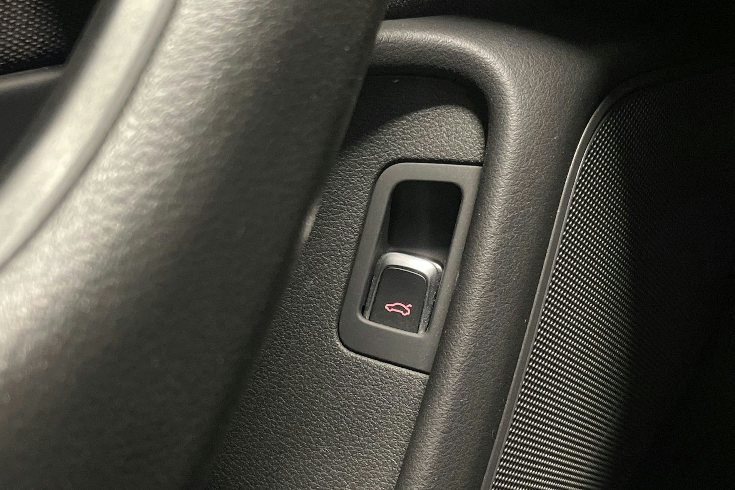 musta Audi A6 2017 kuva 30.
