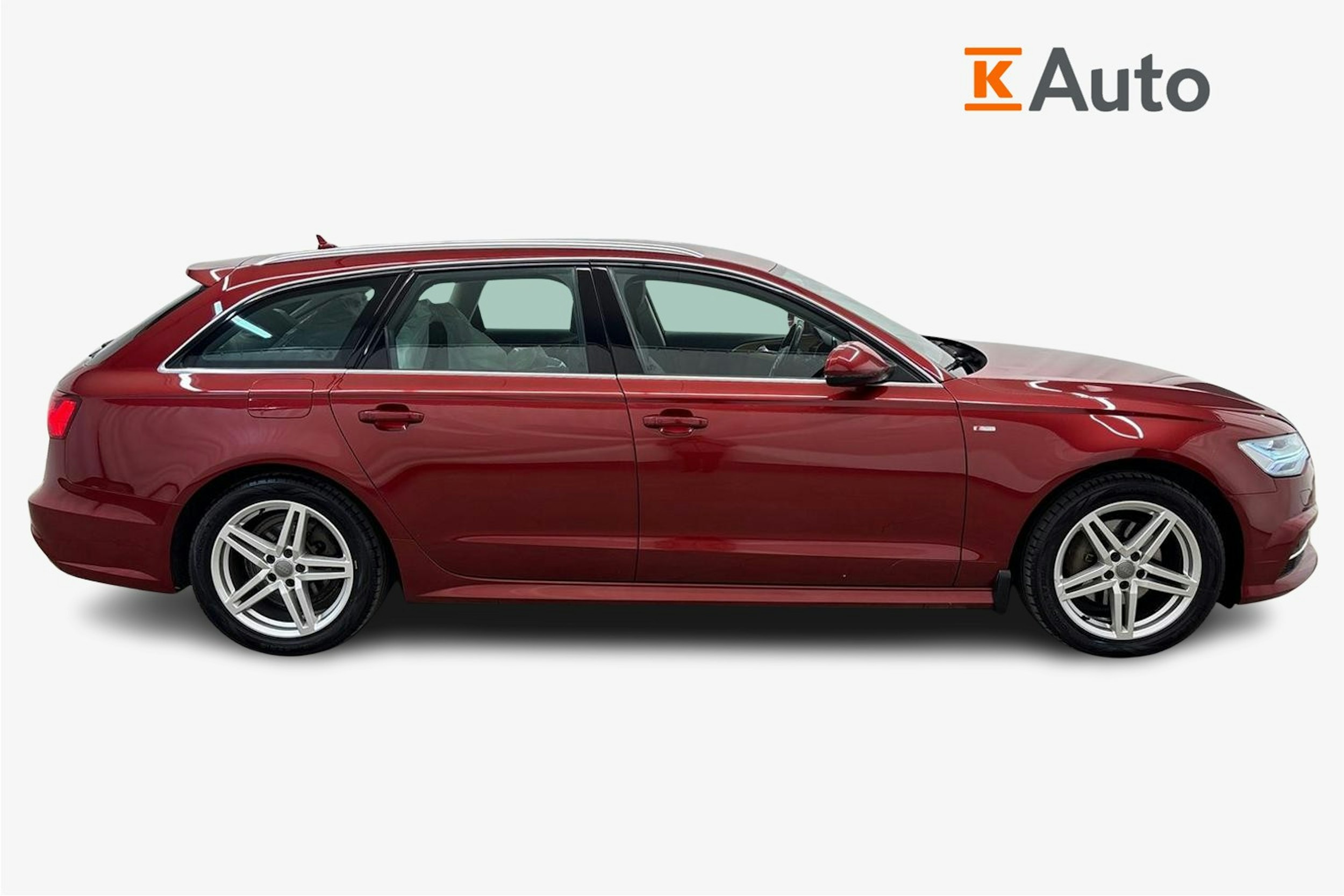 punainen Audi A6 2018 kuva 5.
