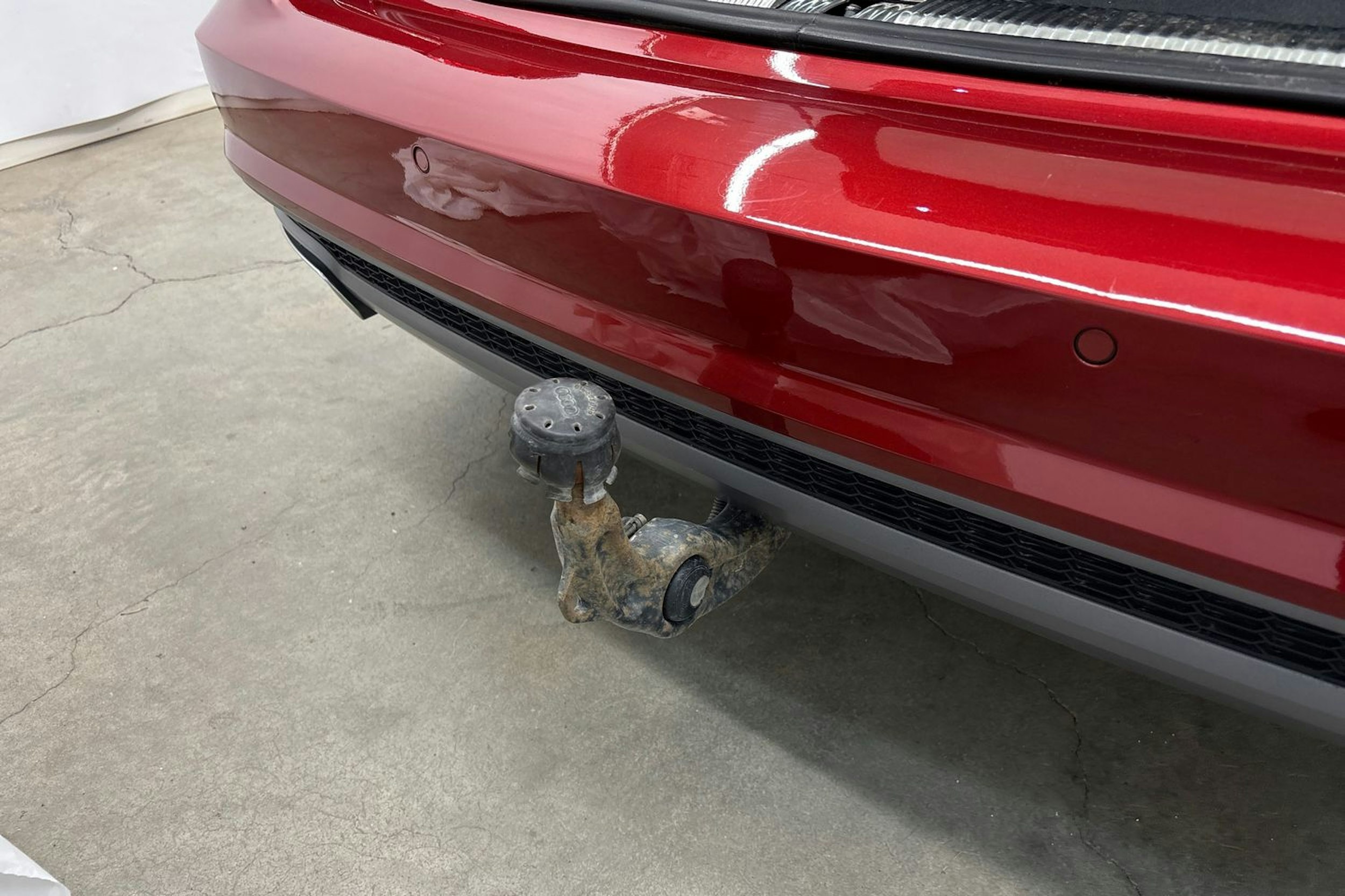 punainen Audi A6 2018 kuva 13.