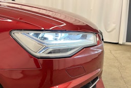 punainen Audi A6 2018 kuva 30.