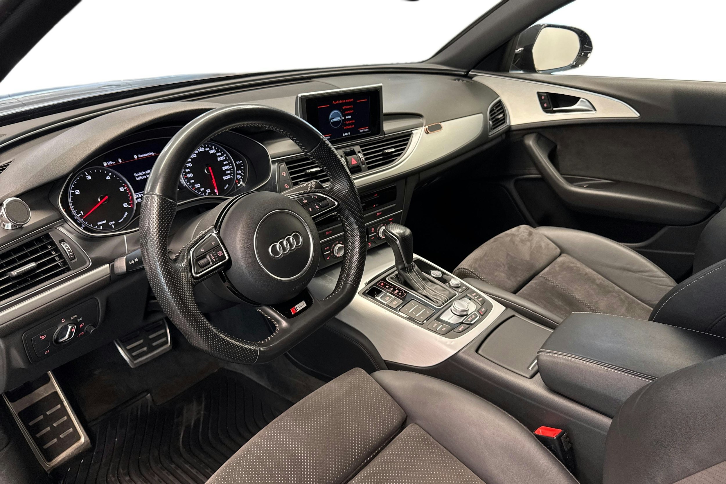 musta Audi A6 2018 kuva 7.