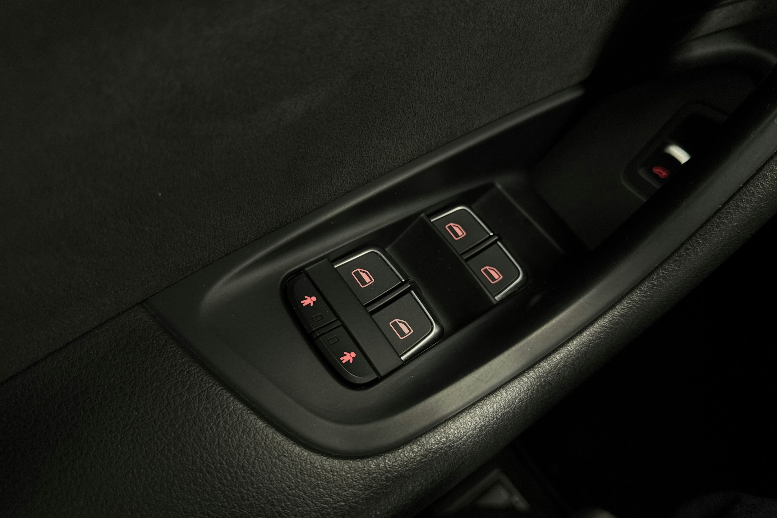 musta Audi A6 2018 kuva 27.