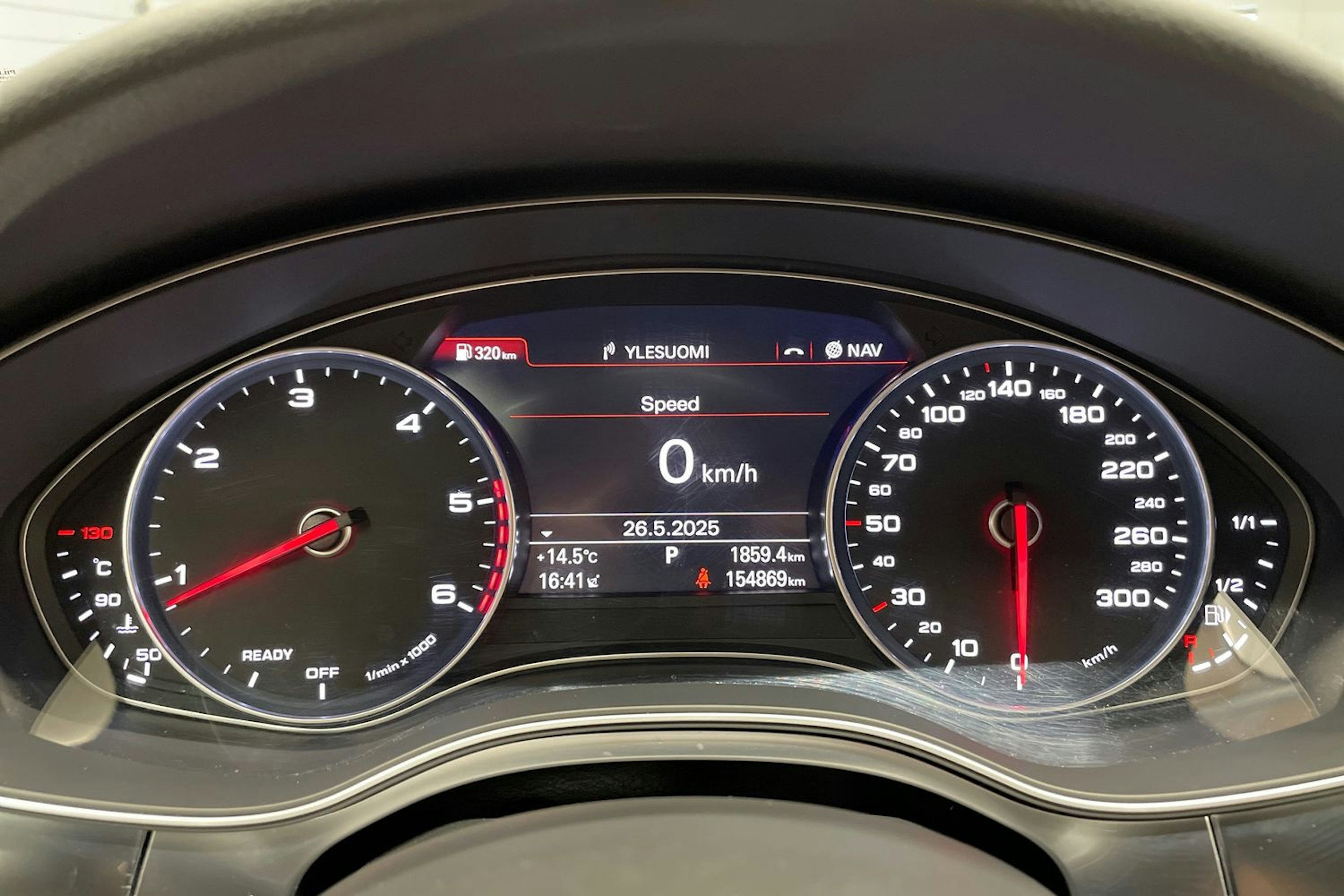 punainen Audi A6 2018 kuva 13.