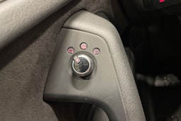 punainen Audi A6 2018 kuva 22.
