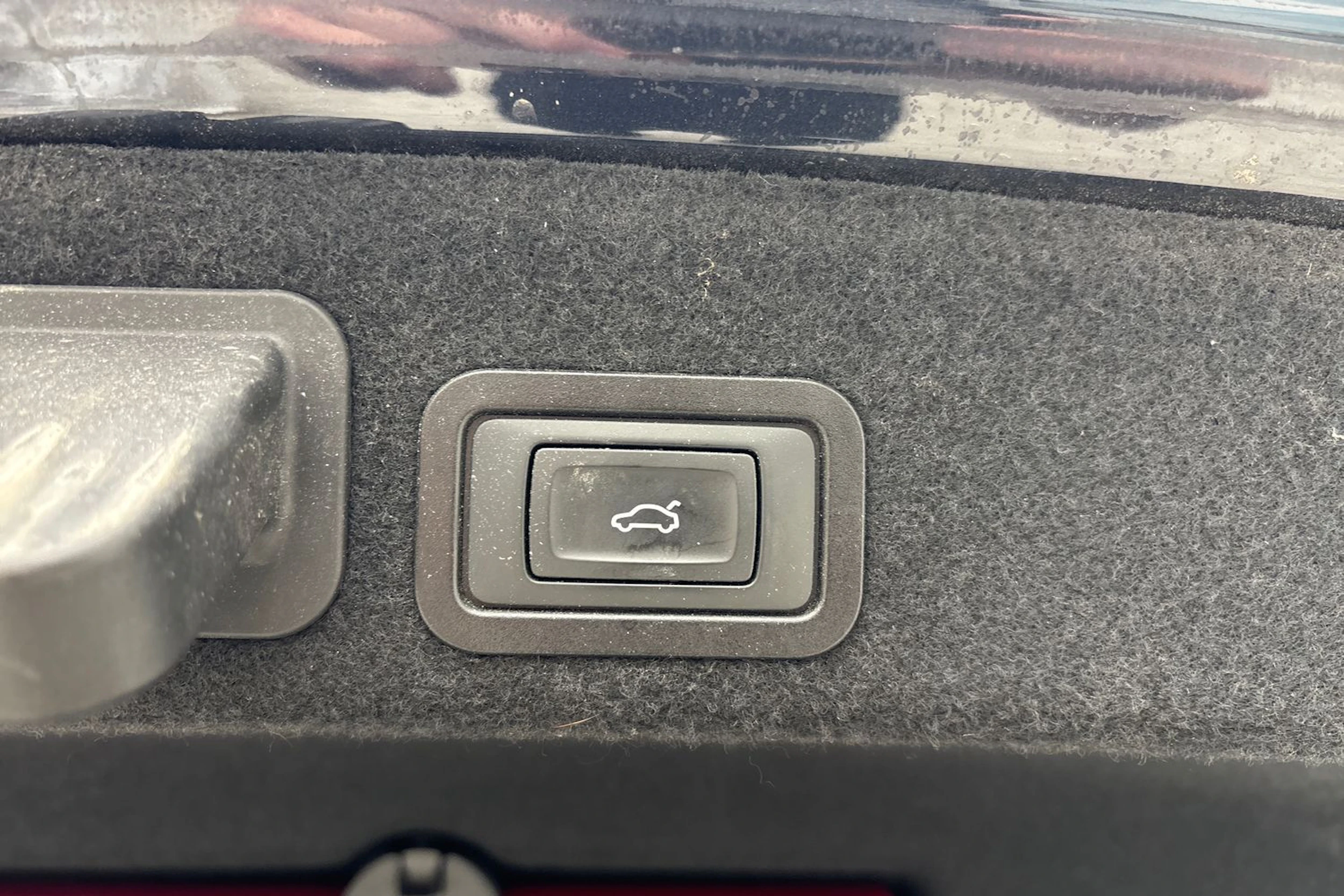 sininen Audi A6 2018 kuva 13.