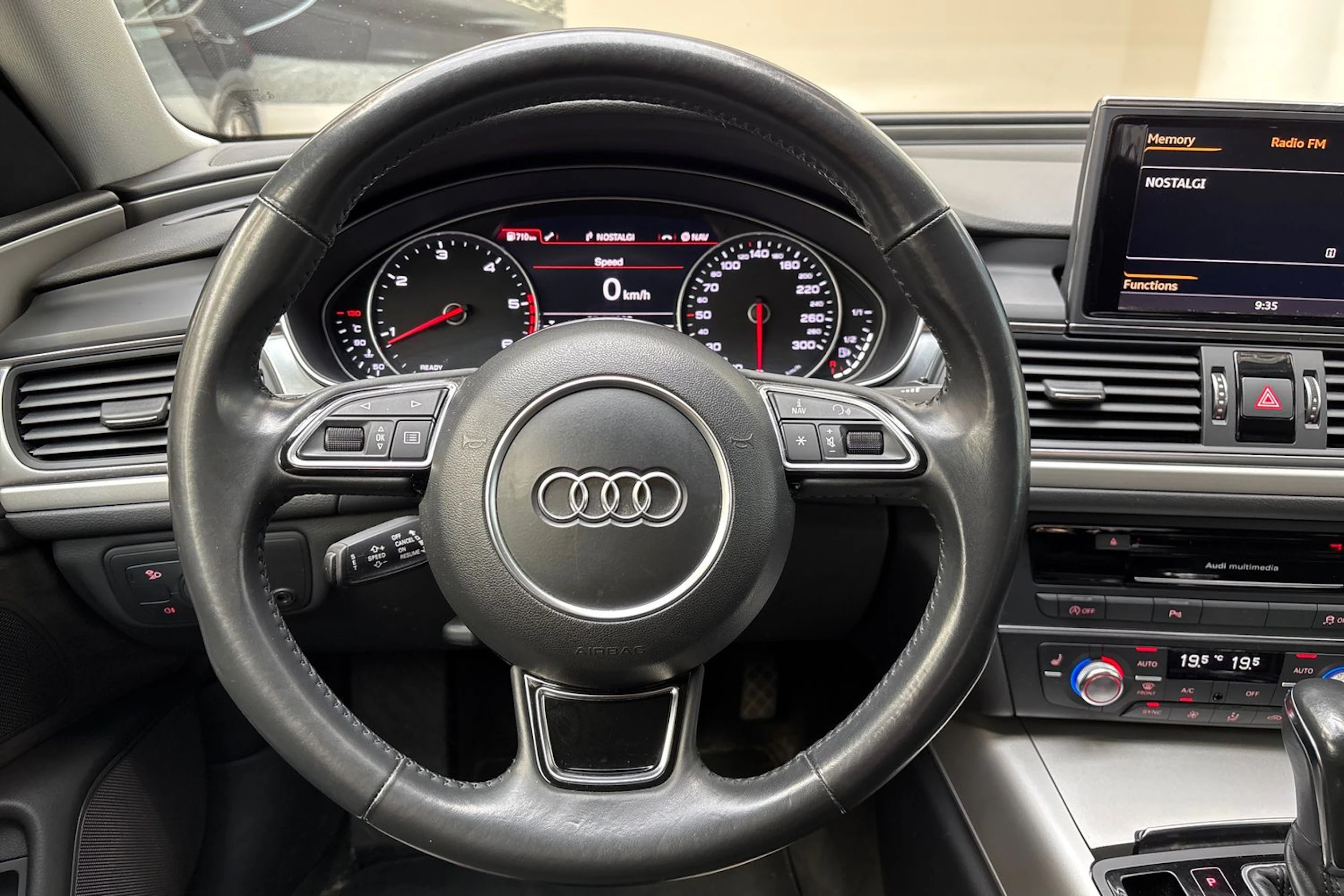 sininen Audi A6 2018 kuva 18.