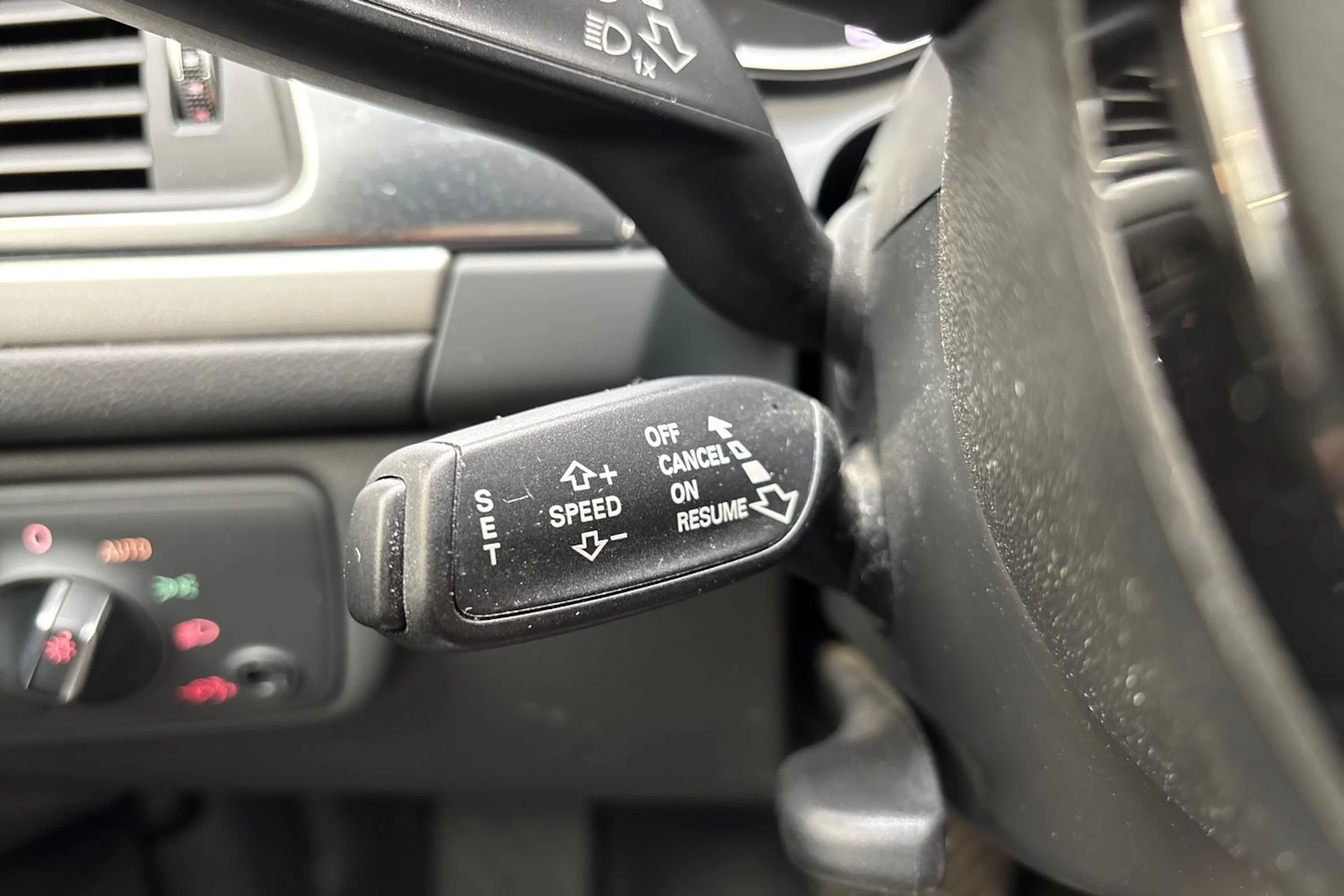 sininen Audi A6 2018 kuva 20.